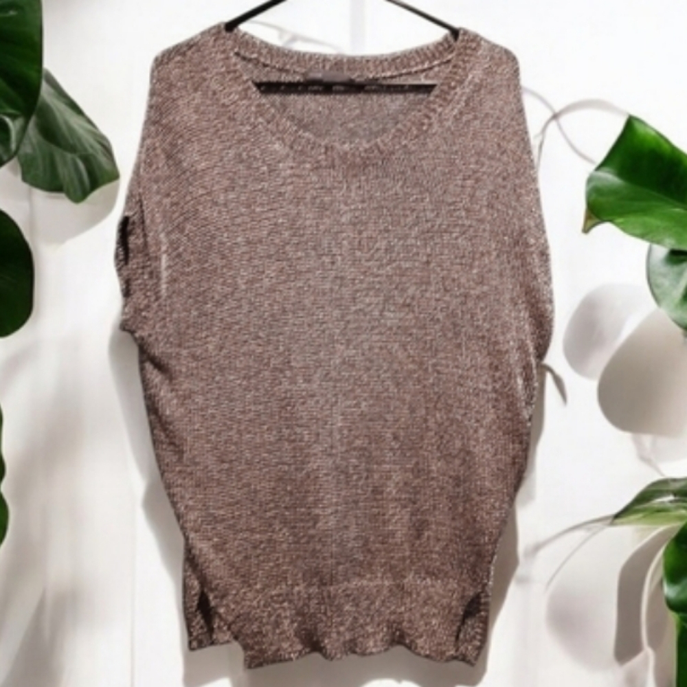 Vince Short Sleeve Metallic Grey Pewter Sweater Womans Size Medium